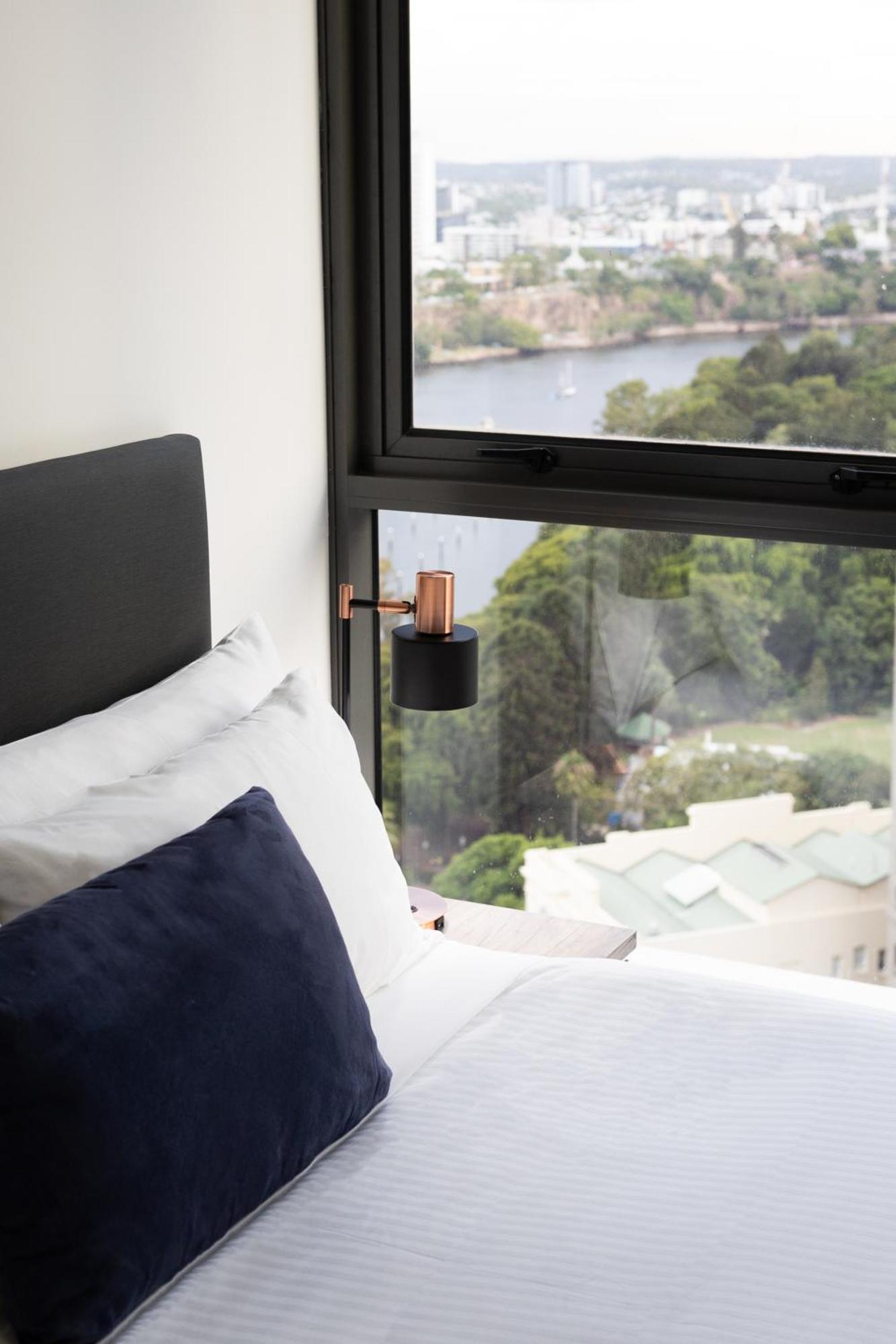 Oaks Brisbane On Felix Suites Bagian luar foto